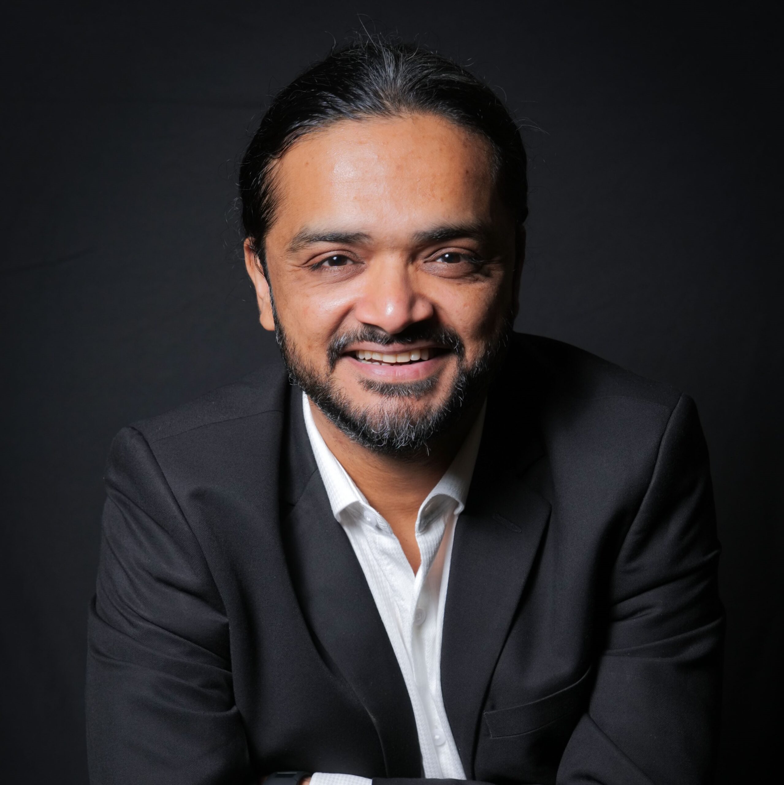  Sujay Ray 